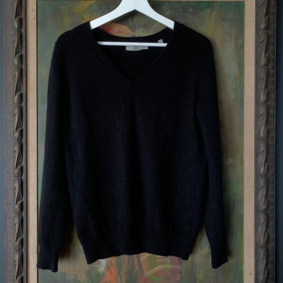 VINCE BEST SELLER Cashmere Weekend V-Neck Sweater - Picture 2 of 6